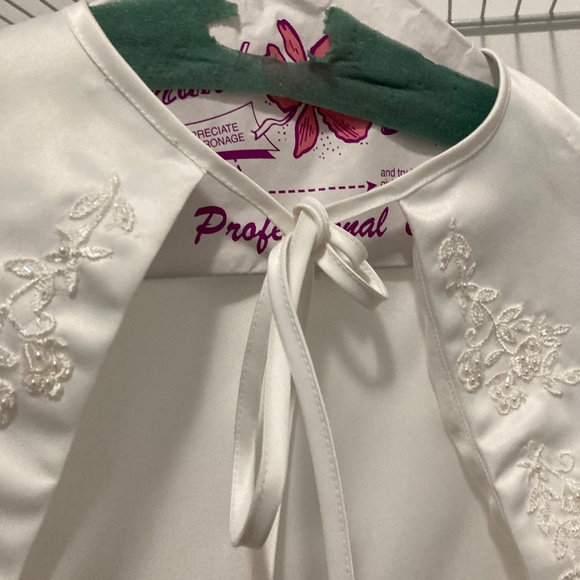 Communion Dress Wrap - Picture 5 of 12
